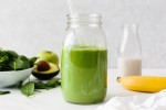 BEST Green Smoothie Recipe (5 Ingredients)