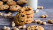 Peanut Butter Chocolate Chip Cookies Recipe - Food.com