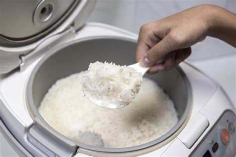 How to Cook Rice in a Steamer | livestrong