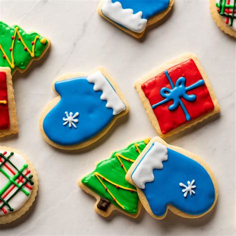 How To Decorate Shortbread Holiday Cut-Out Cookies …