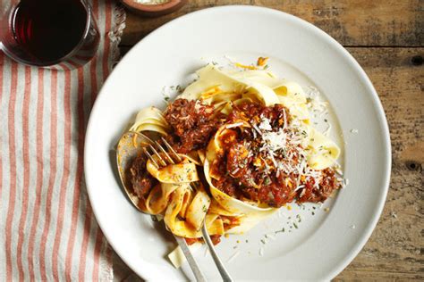Jamie Oliver’s Pappardelle With Beef Ragu Recipe - NYT …