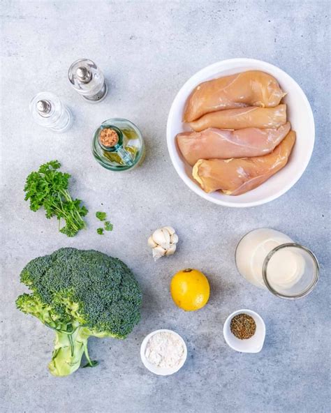Easy Creamy Chicken and Broccoli Skillet - Healthy Fitness …