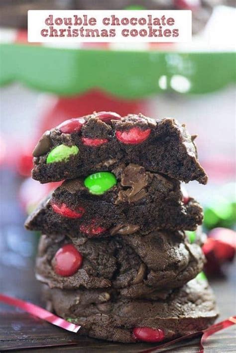Christmas Double Chocolate Chip Cookies - Buns In My …