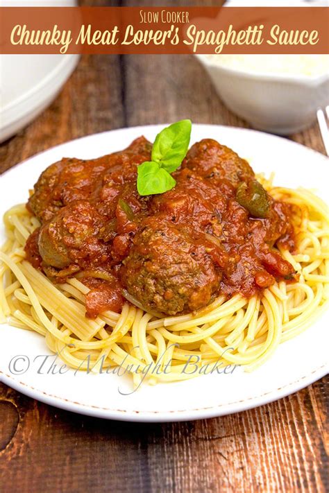 Slow Cooker Chunky Meat Lover’s Spaghetti Sauce