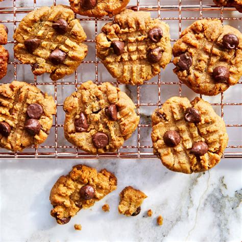 Healthy Chocolate Chip Cookie Recipes | EatingWell