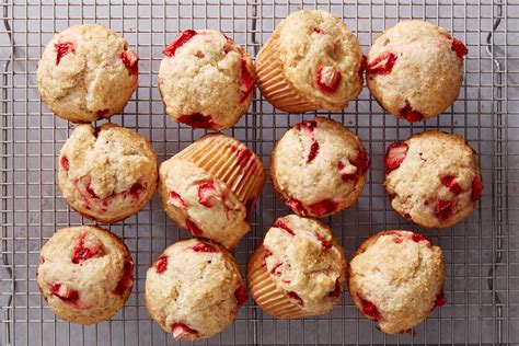 Best Strawberry Muffins Recipe - How To Make …