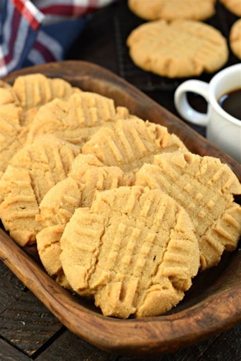 The Best Soft and Chewy Peanut Butter Cookies Recipe