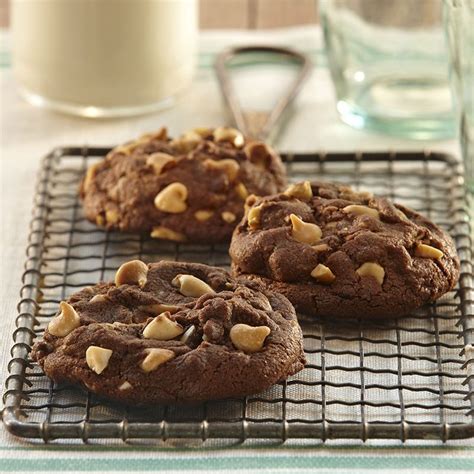 Chocolate Peanut Butter Cookies - McCormick