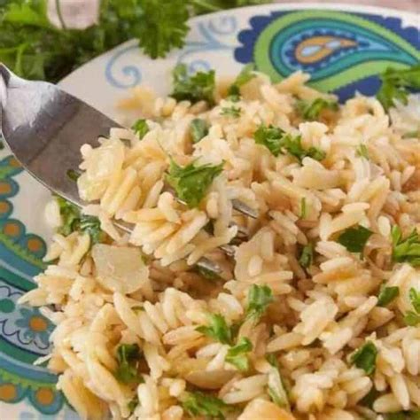 Orzo Rice Pilaf - Mindee's Cooking Obsession