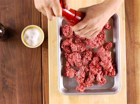 How to Make a Perfect Burger: A Step-by-Step Guide : …