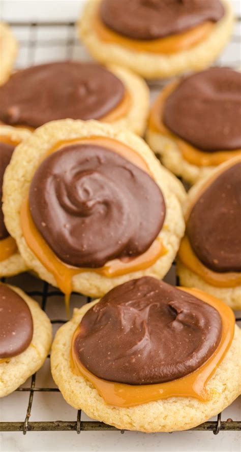 Twix Cookies - The Best Blog Recipes