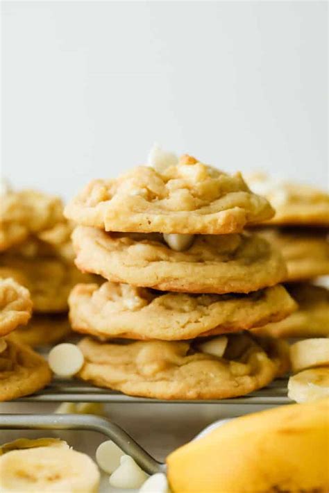 Banana Cream Pudding Cookies - The Recipe Critic
