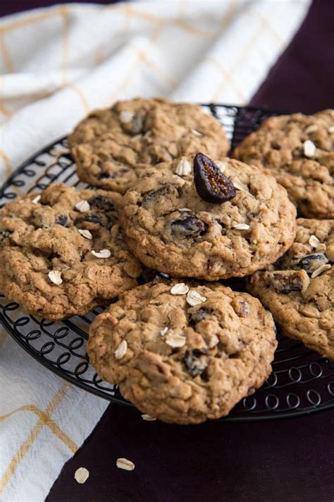 Chewy Oatmeal Fig Cookies Recipe - Wild Wild Whisk
