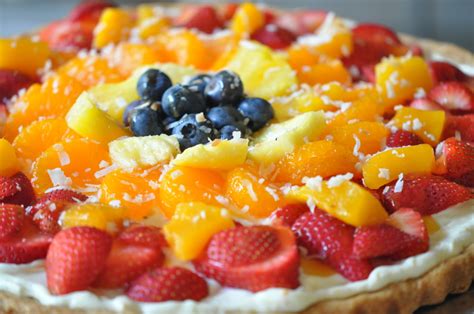 Easy Fruit Pizza Recipe Sugar Cookie Crust - Holly Clegg
