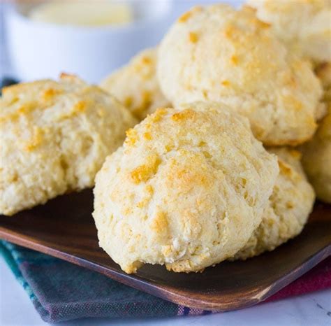 Easy Biscuit Recipe - Dinners, Dishes, and Desserts