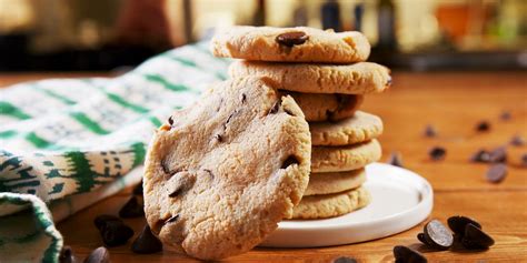 Best Keto Chocolate Chip Cookies Recipe - How To Make …