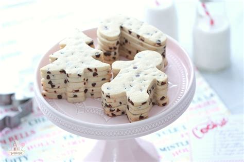 Chocolate Chip Roll Out Cookie Recipe | Sweetopia