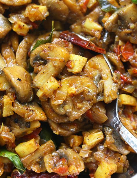Pallipalayam Mushroom Fry Recipe - Sharmis Passions