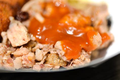 Peach-Bourbon Barbecue Sauce Recipe :: The Meatwave