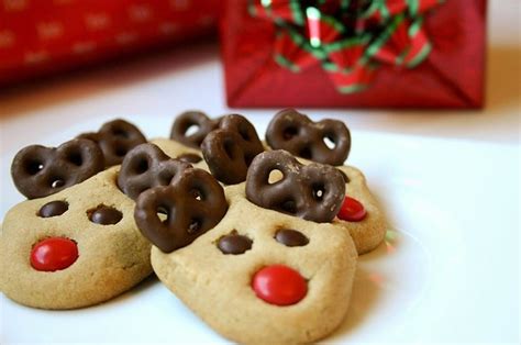 27 Holiday Cookies That Are Almost Too Cute To Eat - Tasty