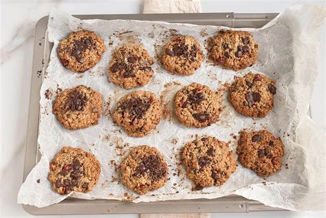 Healthy Oatmeal Cherry Cookies Recipe - Cook.me Recipes