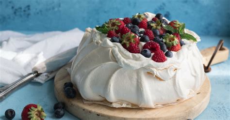 The Best Pavlova Recipe Ever! - The Home Cook's Kitchen