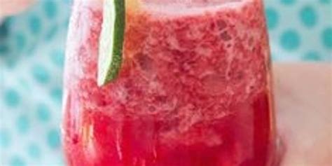 13 Frozen Drink Cocktails to Refresh Your Summer - Brit …