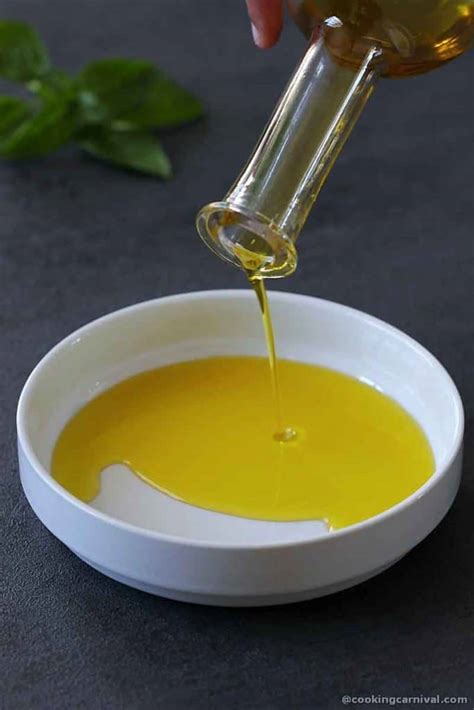 Olive Oil Bread Dip - The Best Bread Dipping Oil