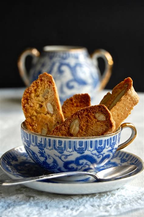 Carquinyolis - The Catalan Biscotti - Spanish Recipes by …