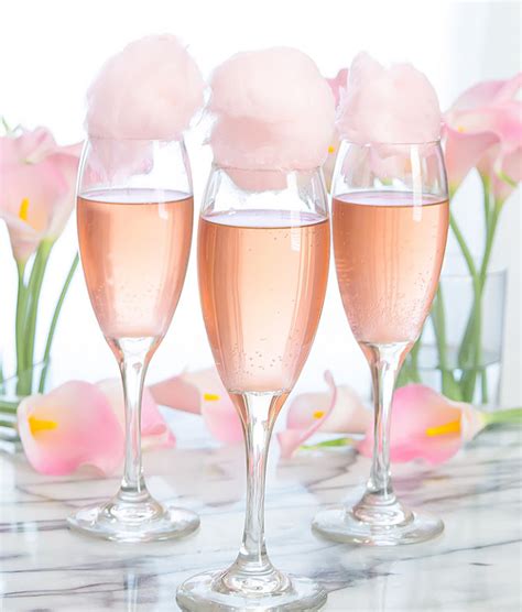 Cotton Candy Champagne Cocktails - Kirbie's Cravings