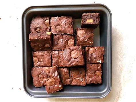 You Don't Need Flour to Make These Decadent, Fudgy …