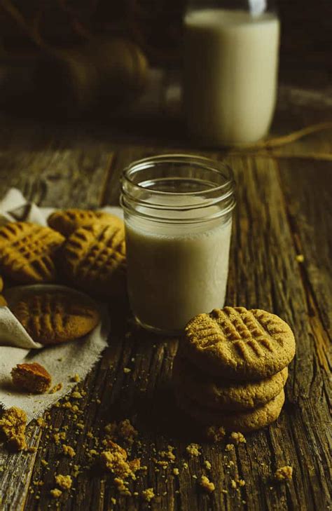Vegan Peanut Butter Cookies (1 Bowl, 3 Ingredients)