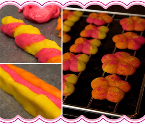 How To Make Multi-Colored Cookie Press Flowers