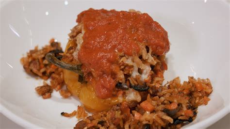 Dylan Dreyer's Easy Stuffed Peppers Recipe - TODAY.com