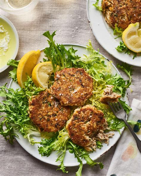 How To Make the Best Crab Cakes - Kitchn