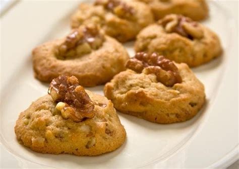 Walnut Maple Cookies - California Walnuts