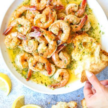Garlic Butter Shrimp Scampi Recipe - Damn Delicious
