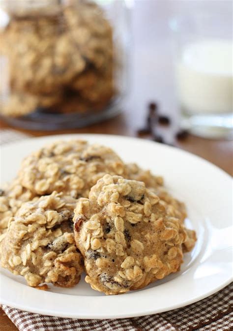 Oatmeal Raisin Walnut Cookies - Skinnytaste