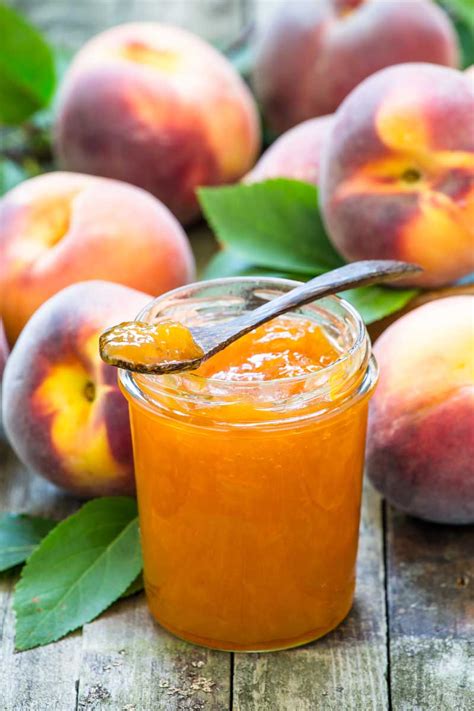 Low Sugar Peach Jam | FoodLove.com