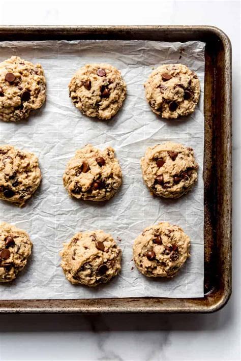 Classic Oatmeal Chocolate Chip Cookies - House of Nash …