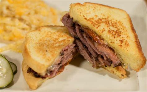 Big Bad Brisket Sandwich | Umami