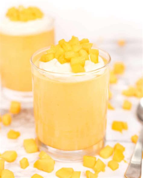 Mango Mousse – Mess in the Kitchen