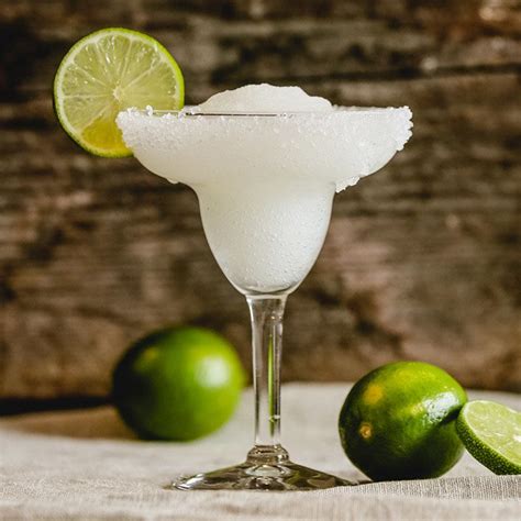 Frozen Margarita Cocktail Recipe - Liquor.com