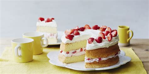 Mary Berry's Victoria sandwich cake - Red Online