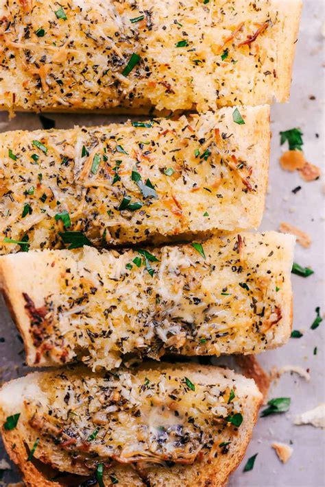The Best Homemade Garlic Bread Recipe | The Recipe Critic
