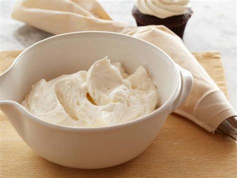 Quick Vanilla Buttercream Frosting Recipe | Food Network