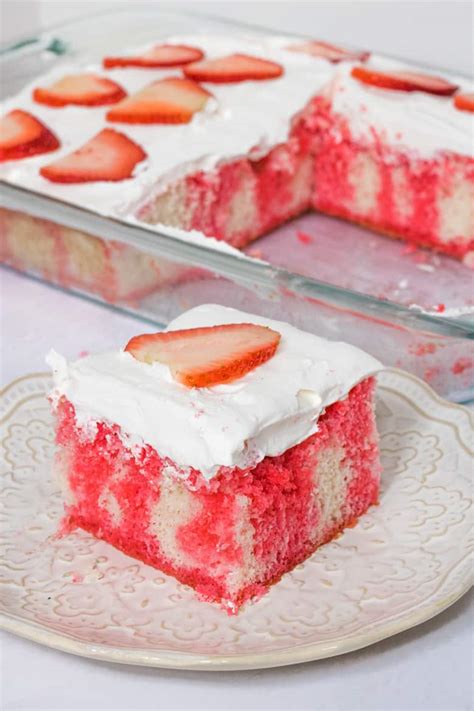 Strawberry Jello Poke Cake {Easy 5-Ingredient Recipe!}