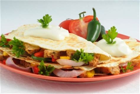 Easy Chicken Quesadilla Recipe, The Staple of Tex Mex Food