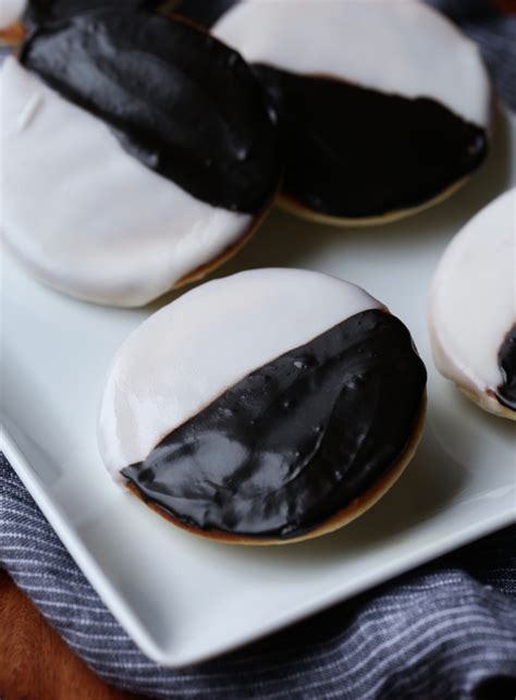 Classic Black and White Cookies Recipe | Cookies and Cups