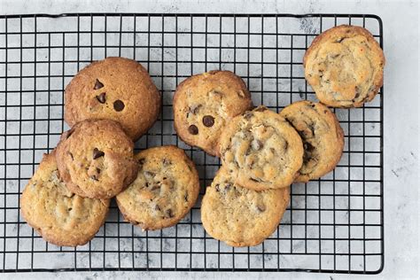 How to Keep Cookies Soft and Chewy - The Spruce Eats